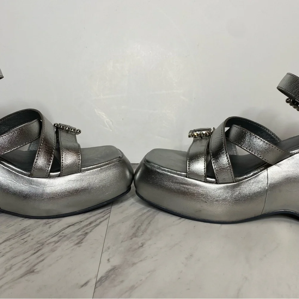 New! Free People Brooklyn Silver Leather Ankle Strap Sandal 9 1/2
